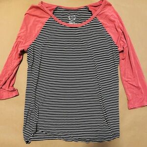 Maurices Black and White Raglan Tee Relaxed Fit